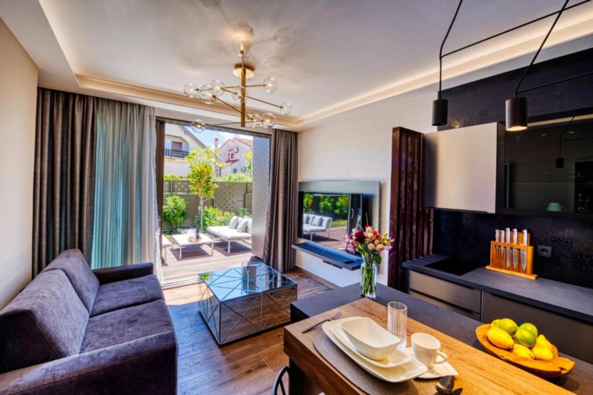 Dedaj Resort - Villa Almaro زادار الغرفة الصورة